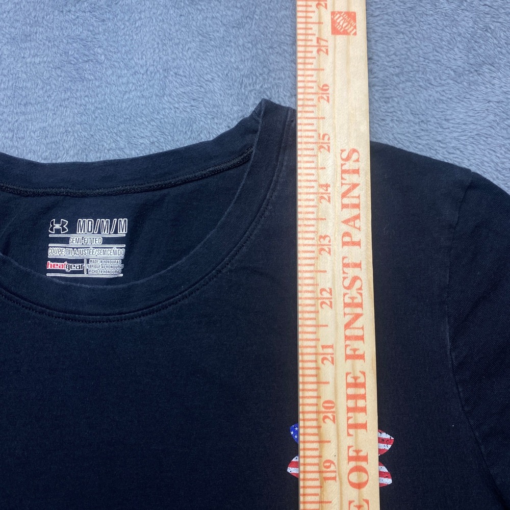 Under Armour Tshirt Womens Medium Black HeatGear USA Flag Graphic Semi-Fitted - Picture 4 of 7